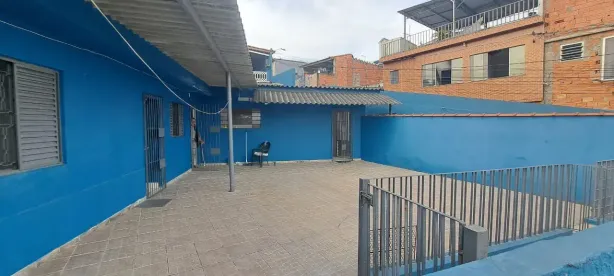 Casa com 2 Quartos para alugar, 100m² no Parque Bandeirantes, Mauá