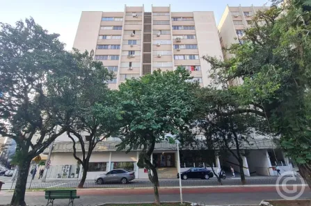 Apartamento com 3 Quartos para alugar, 88m² no Centro, Florianópolis