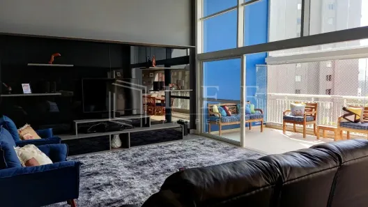 Apartamento com 4 Quartos à venda, 243m² no Vila Suzana, São Paulo