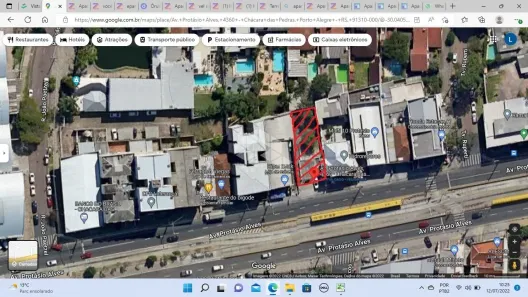 Lote/Terreno à venda, 429m² no Três Figueiras, Porto Alegre