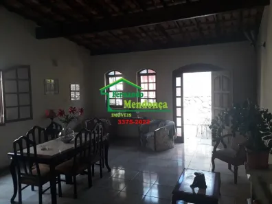 Casa com 2 Quartos à venda, 220m² no Minas Brasil, Belo Horizonte