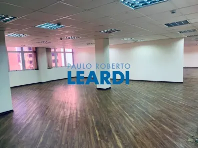 Sala Comercial à venda, 394m² no Centro, São Paulo