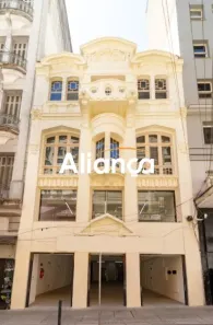 Prédio Comercial para alugar, 850m² no Centro Histórico, Porto Alegre