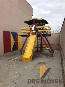 Casa de Condomínio com 3 Quartos à venda, 100m² no Jardim San Diego, Londrina