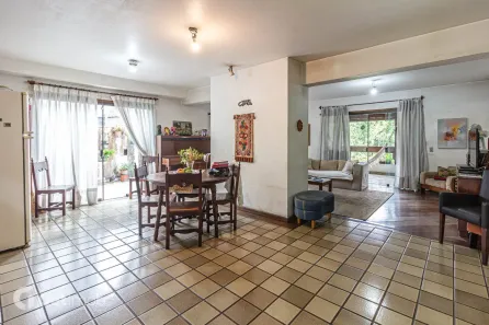 Casa com 4 Quartos à venda, 362m² no Pacaembu, São Paulo