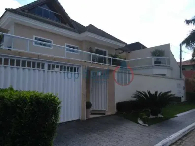 Casa de Condomínio com 4 Quartos à venda, 600m² no Vargem Pequena, Rio de Janeiro