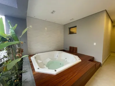 Cobertura com 4 Quartos à venda, 335m² no Morada da Colina, Uberlândia