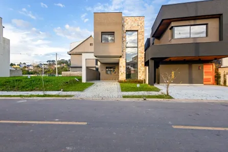 Casa de Condomínio com 3 Quartos à venda, 116m² no Santa Cândida, Curitiba