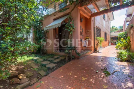 Casa com 3 Quartos à venda, 215m² no Vila Cordeiro, São Paulo