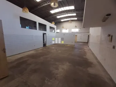 Ponto Comercial para alugar, 330m² no Centro, Sumaré