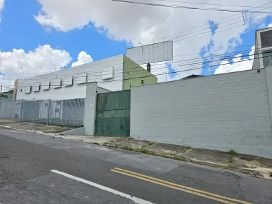 Prédio Comercial para alugar, 785m² no Parque da Figueira, Campinas