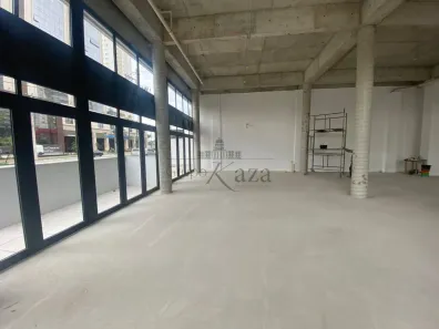 Ponto Comercial para alugar, 84m² no Condomínio Royal Park, São José dos Campos
