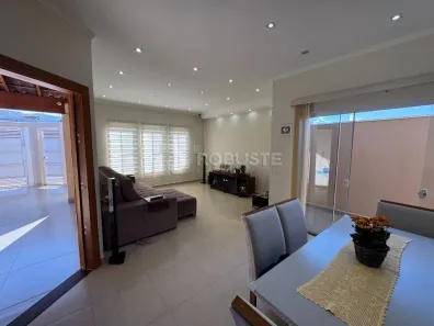 Casa com 3 Quartos à venda, 220m² no Residencial Ouro Verde, Botucatu