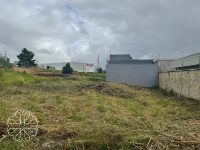 Lote/Terreno à venda, 400m² no Bom Jardim, Maringá