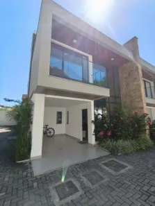 Casa com 4 Quartos à venda, 235m² no Itaipu, Niterói