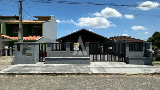 Casa com 2 Quartos à venda, 177m² no Pirabeiraba (Pirabeiraba), Joinville
