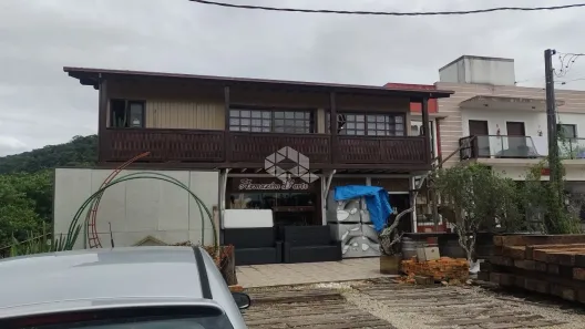 Imóvel Comercial com 2 Quartos à venda, 620m² no Encantada, Garopaba