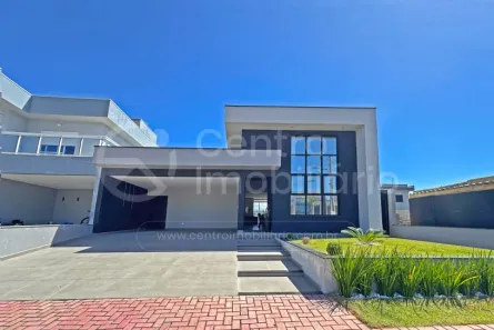 Casa de Condomínio com 3 Quartos à venda, 160m² no , Peruíbe