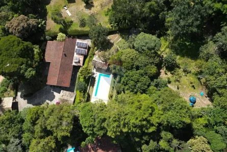 Casa com 4 Quartos à venda, 357m² no Albuquerque, Teresópolis