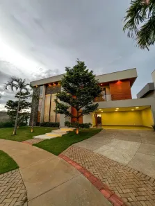 Sobrado com 4 Quartos à venda, 466m² no Parqville Pinheiros, Aparecida de Goiânia