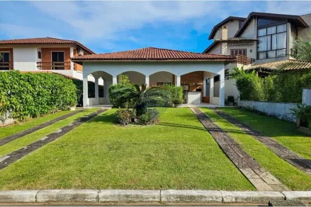 Casa de Condomínio com 3 Quartos para alugar, 150m² no Parque Balneario Oasis, Peruíbe