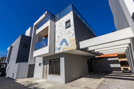 Casa de Condomínio com 3 Quartos à venda, 160m² no Jardim das Américas, Curitiba