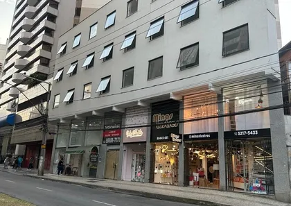 Ponto Comercial para alugar, 160m² no São Mateus, Juiz de Fora