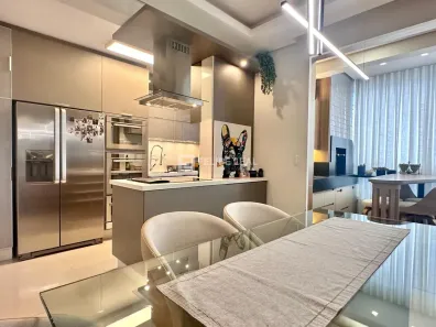 Apartamento com 2 Quartos à venda, 81m² no Estreito, Florianópolis
