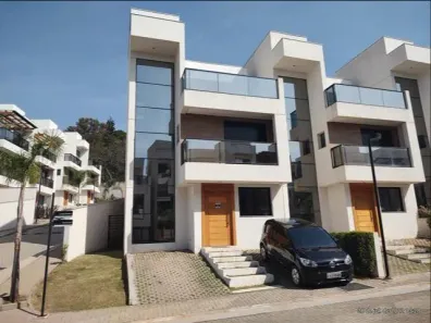 Casa de Condomínio com 4 Quartos à venda, 150m² no Parque Rincão, Cotia