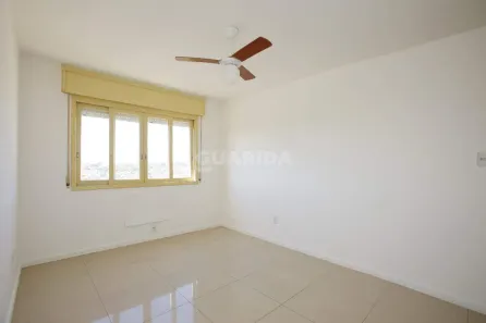 Apartamento com 3 Quartos para alugar, 76m² no Três Figueiras, Porto Alegre