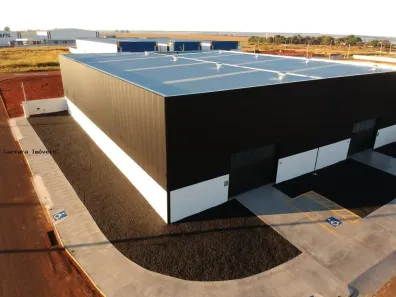 Galpão/Depósito/Armazém para alugar, 1100m² no Loteamento Centro Empresarial Leste III, Uberlândia