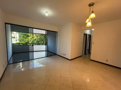 Apartamento com 2 Quartos para alugar, 83m² no Caminho das Árvores, Salvador