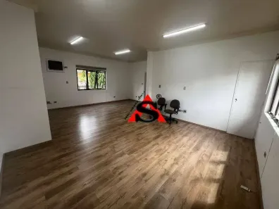 Casa com 1 Quarto para venda ou aluguel, 600m² no Jardim América, São Paulo