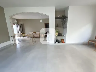 Casa com 3 Quartos para alugar, 292m² no Morada da Colina, Uberlândia