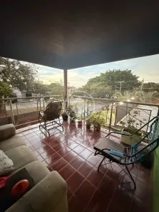 Sobrado com 5 Quartos à venda, 205m² no Vila São Tomaz, Aparecida de Goiânia