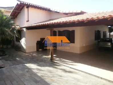 Casa com 3 Quartos à venda, 120m² no Cachoeirinha, Belo Horizonte