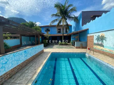 Imóvel Comercial com 3 Quartos à venda, 232m² no Caneca Fina, Guapimirim