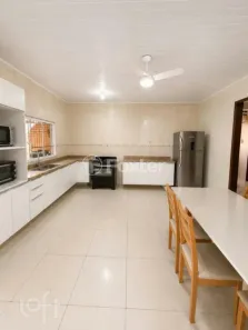 Casa com 3 Quartos à venda, 111m² no Rio Branco, Canoas