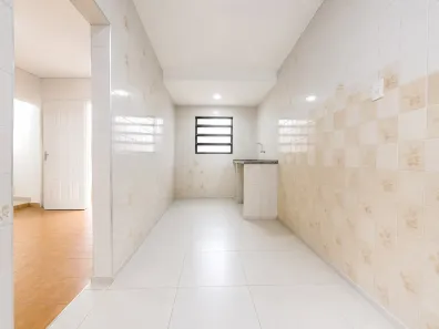 Casa com 2 Quartos para alugar, 70m² no Embaré, Santos