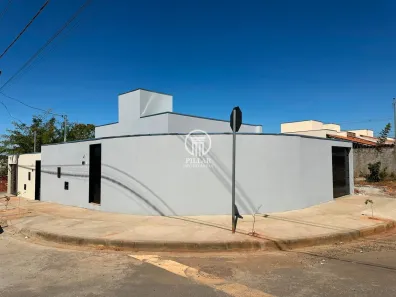 Casa com 2 Quartos à venda, 50m² no Jardim Primavera, Montes Claros