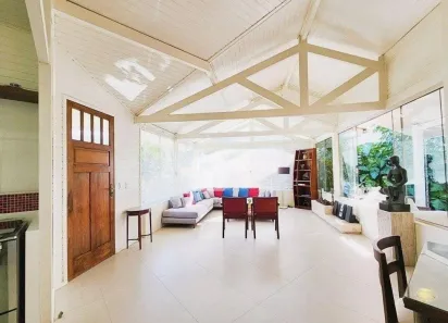 Casa de Condomínio com 3 Quartos à venda, 480m² no Lagoa da Conceição, Florianópolis