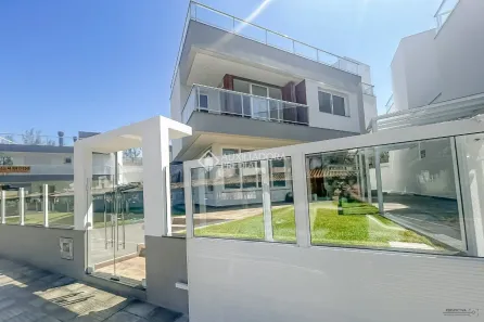 Casa com 3 Quartos à venda, 188m² no Morrinhos, Garopaba