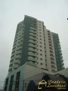 Apartamento com 3 Quartos para alugar, 135m² no Centro, Balneário Camboriú