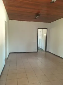 Casa com 3 Quartos para alugar, 12m² no Ribeirão dos Porcos, Atibaia