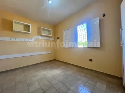 Sobrado com 5 Quartos à venda, 354m² no São João, Teresina