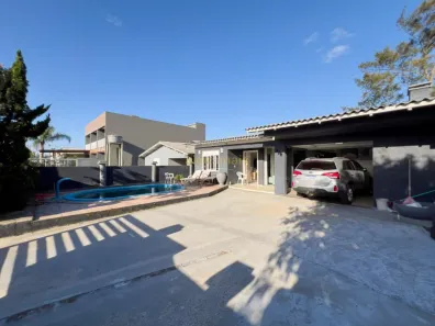 Casa com 3 Quartos à venda, 198m² no Noiva Do Mar, Xangri-Lá