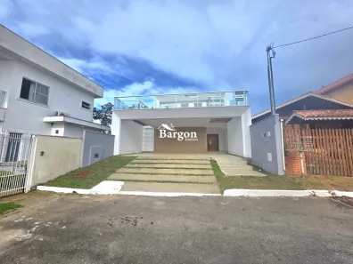 Casa de Condomínio com 3 Quartos à venda, 364m² no São Pedro, Juiz de Fora