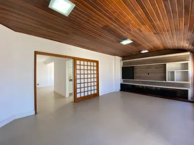 Cobertura com 3 Quartos à venda, 219m² no Coqueiros, Florianópolis