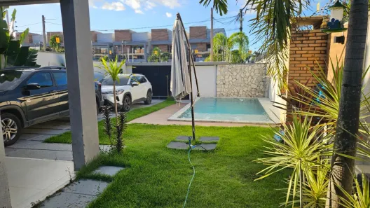 Casa com 3 Quartos para alugar, 100m² no Olho D'água, Eusébio