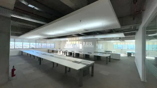 Prédio Comercial para alugar, 569m² no Tamboré, Barueri